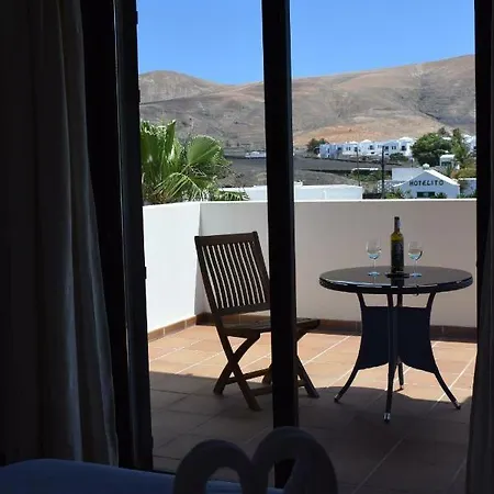 Βίλα Villas Yaiza *